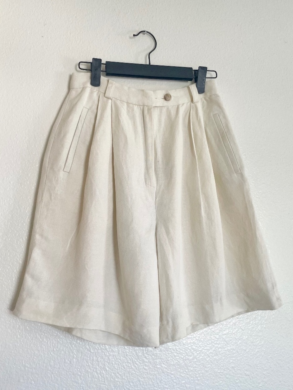 Vintage Brooks Brothers Linen Blend Pleated Shorts